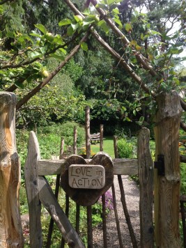 loveinaction-findhorn